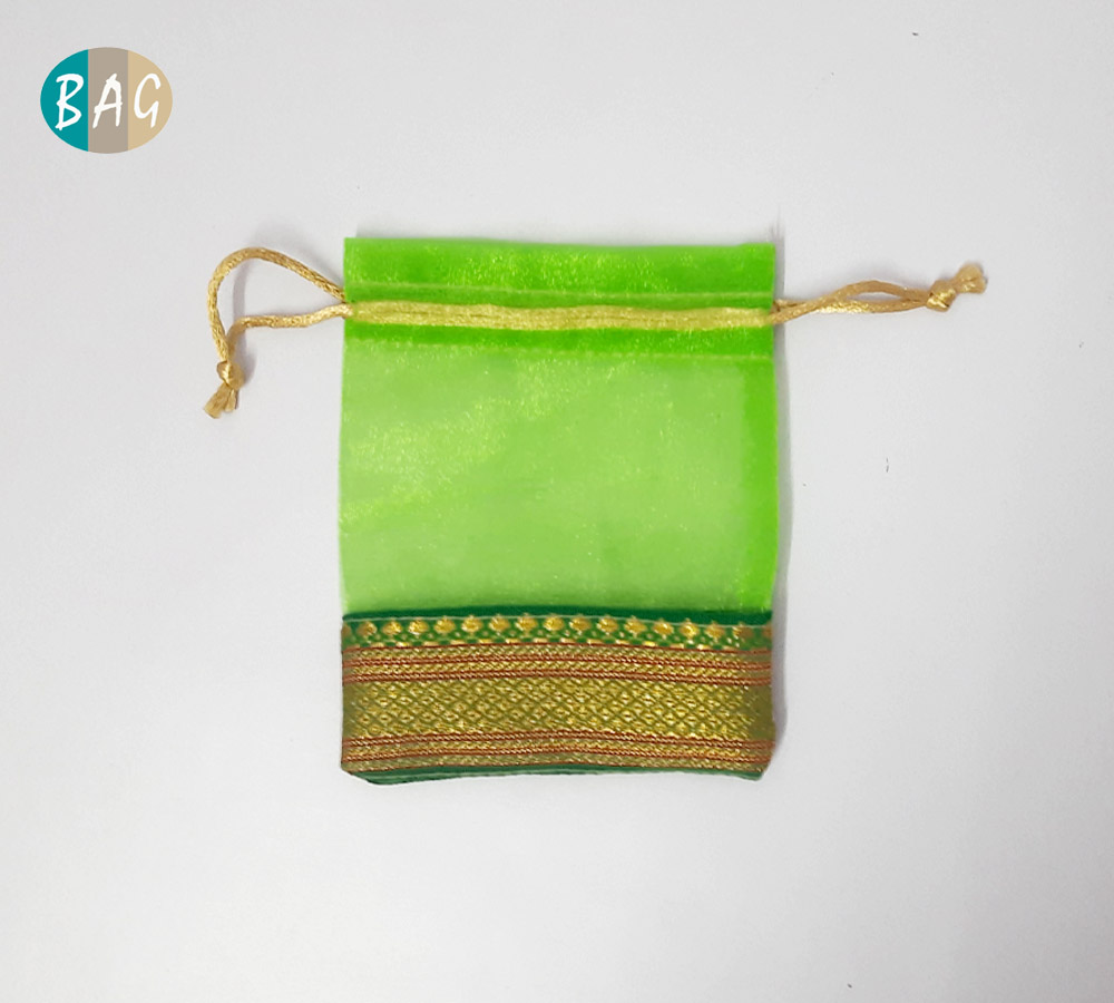 Zipped Saree Bags with handle – Kalamkari panel, Print (Set of 10 @160/-) –  Paalaguttapalle Bags