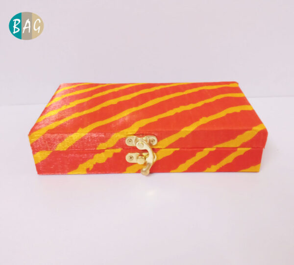 Leheriya Print Cash Box